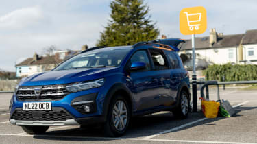 Dacia Jogger in car park